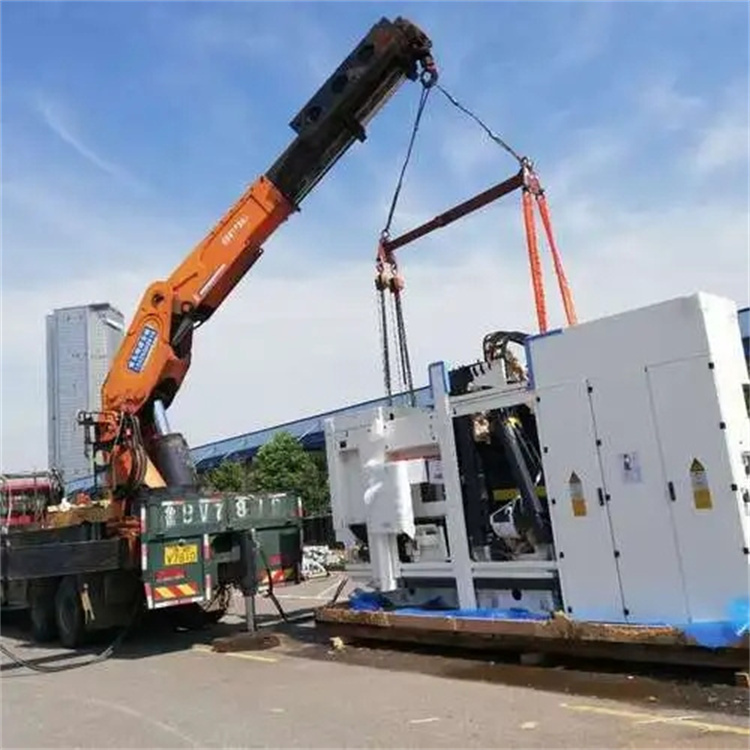 利川附近小吊车联系方式|8-16吨|本地及时服务